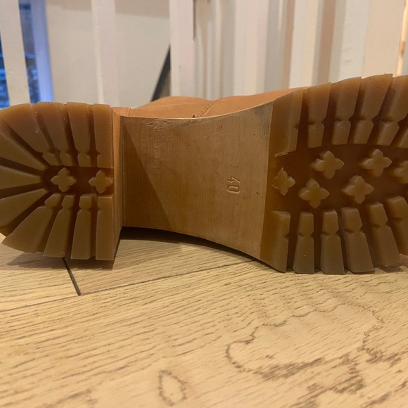 LIKE NEW SWEEDISH HASBEENS TALL BOOTS - Picture 2 of 15